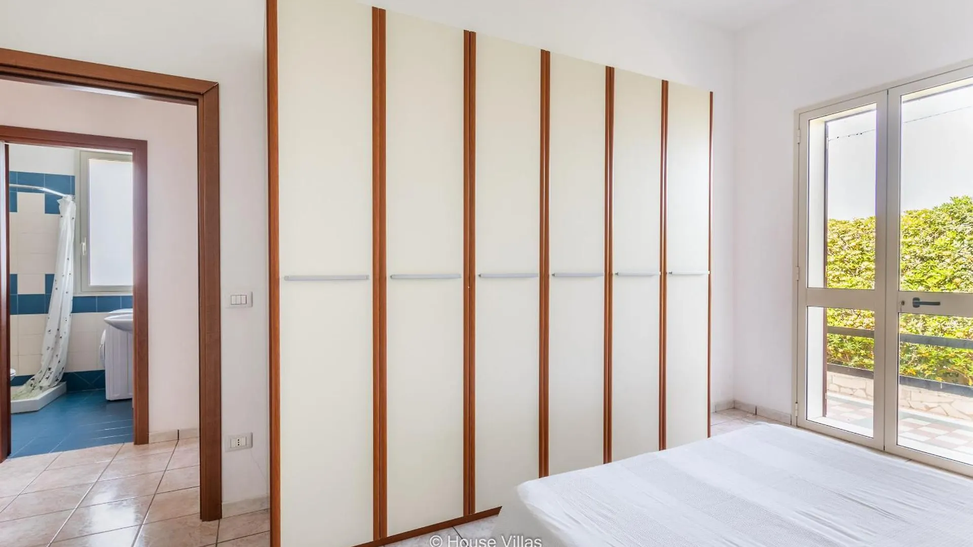 אבולה House & Villas - Miramare Exclusive Lodge