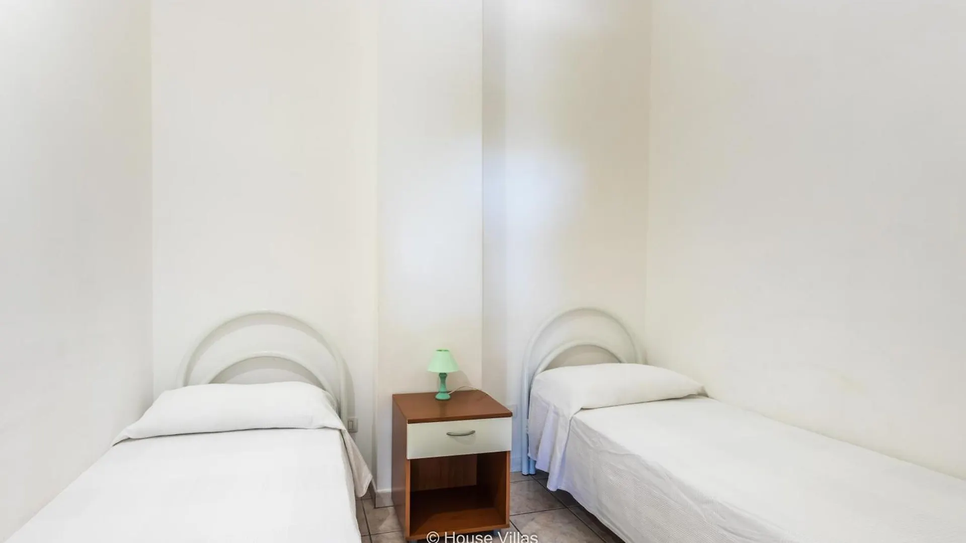 אבולה House & Villas - Miramare Exclusive Lodge